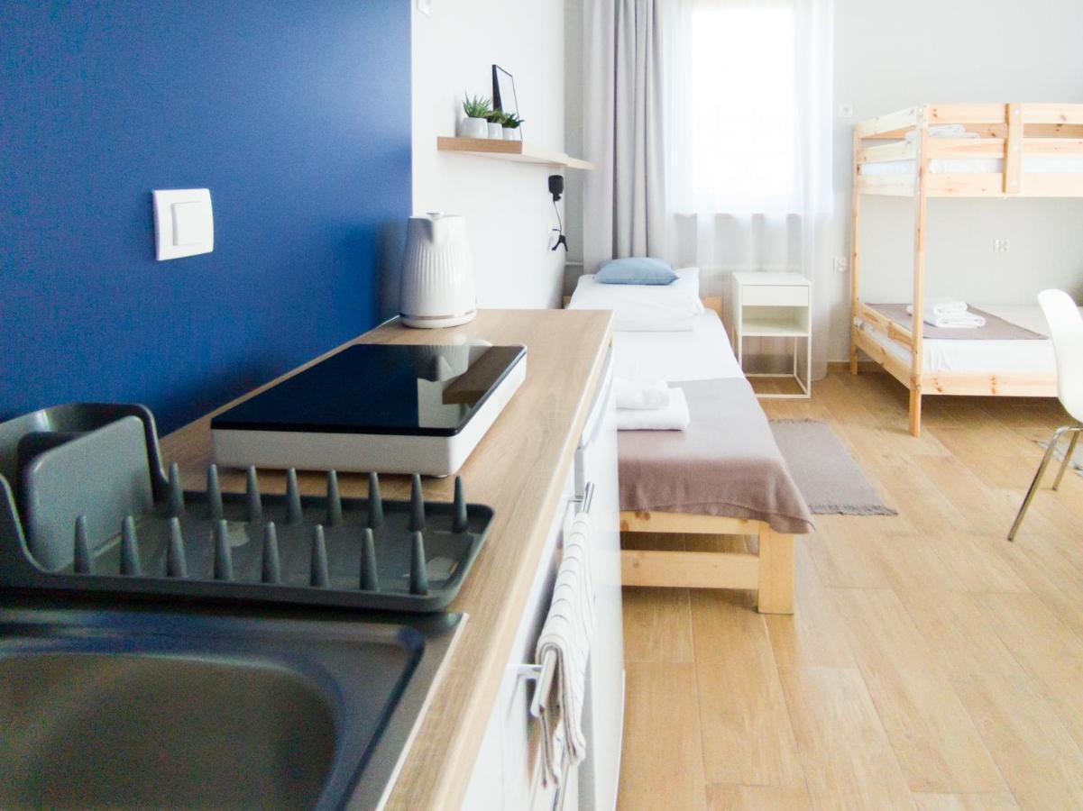 Apart Hostel S8 Blizne Jasinskiego Bagian luar foto